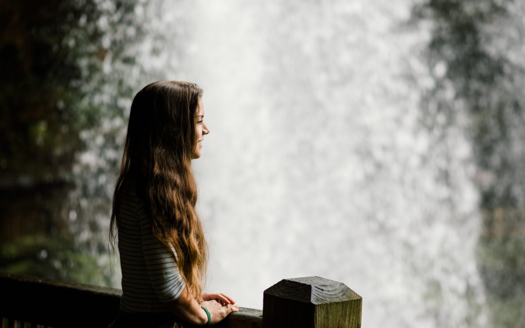 North Carolina Mountains | Fall College Graduation Portraits | Elizabeth